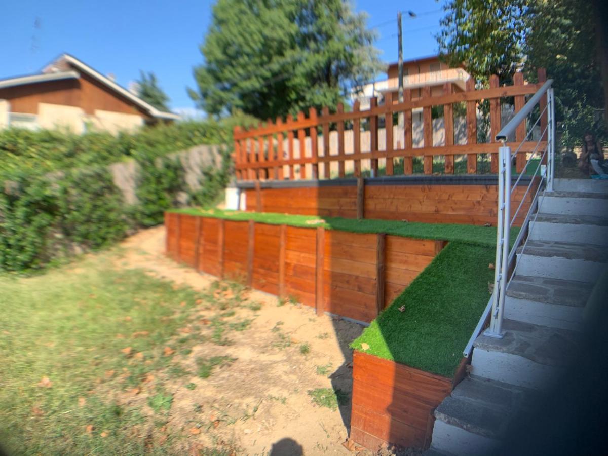 Garden Hill Bnb Broni Zewnętrze zdjęcie